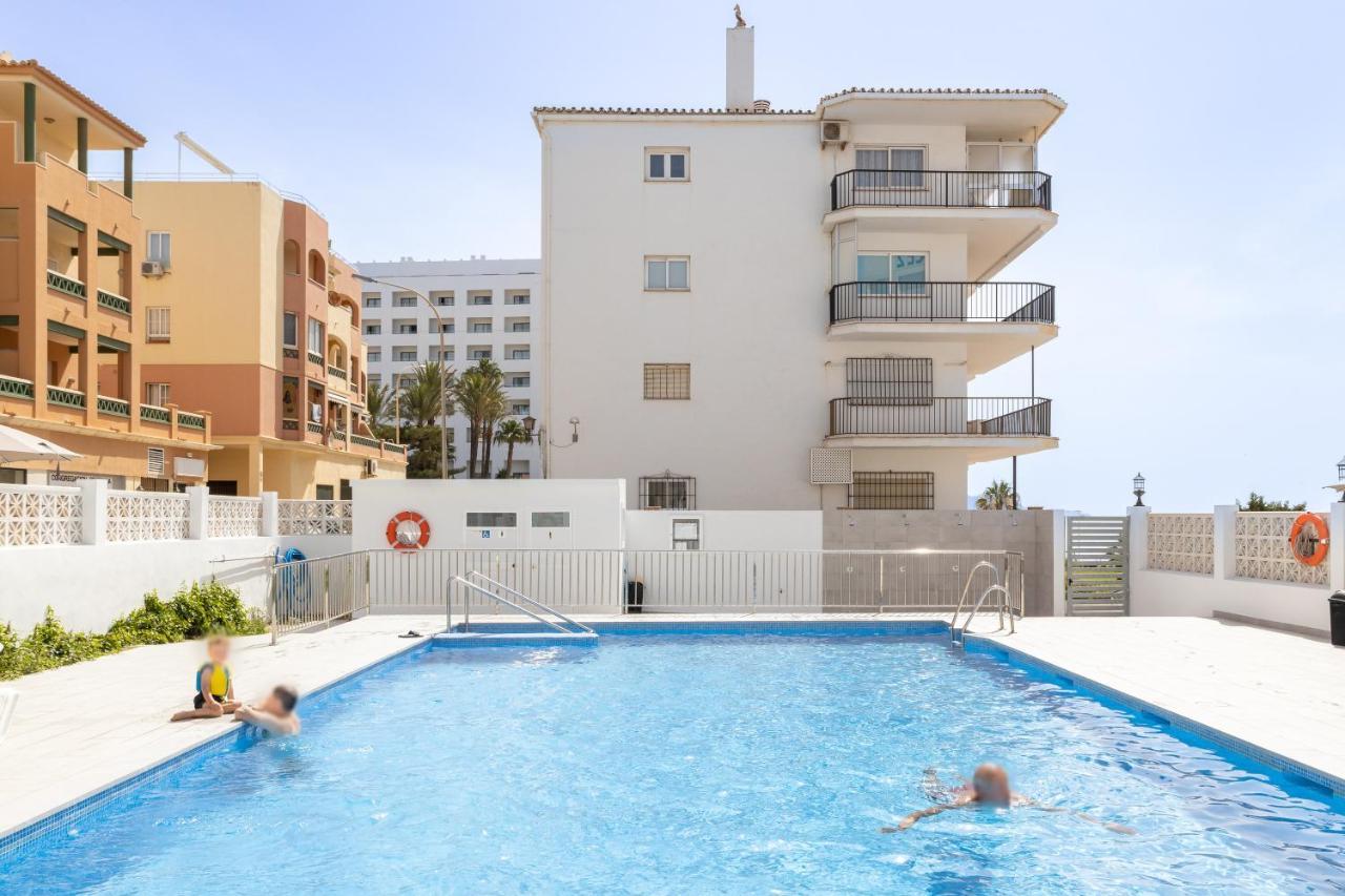 Stylish Apartment With Sea View ネルハ エクステリア 写真